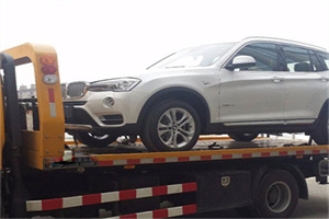 石拐拖车24小时服务电话