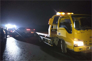 石拐24小时车辆搭电联系电话